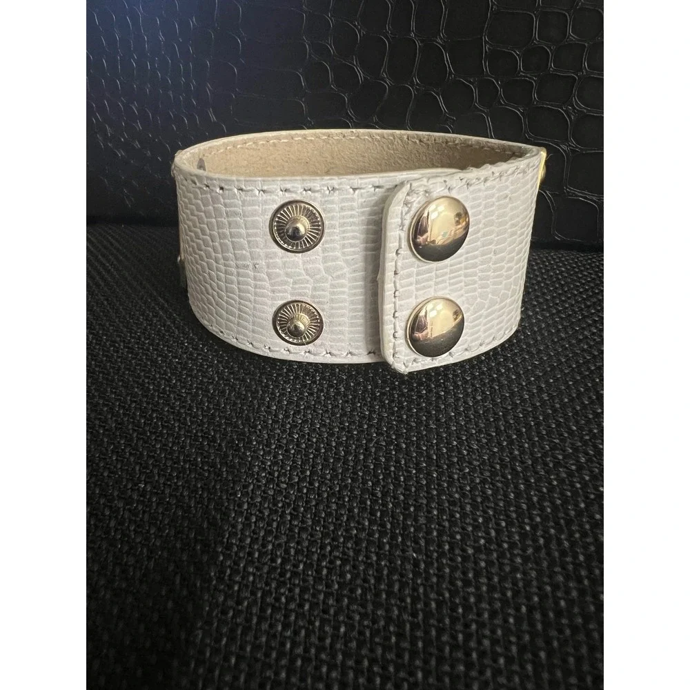 White Faux Leather Gold Tone Metal Plate Cuff Bracelet Adjustable Gorpcore